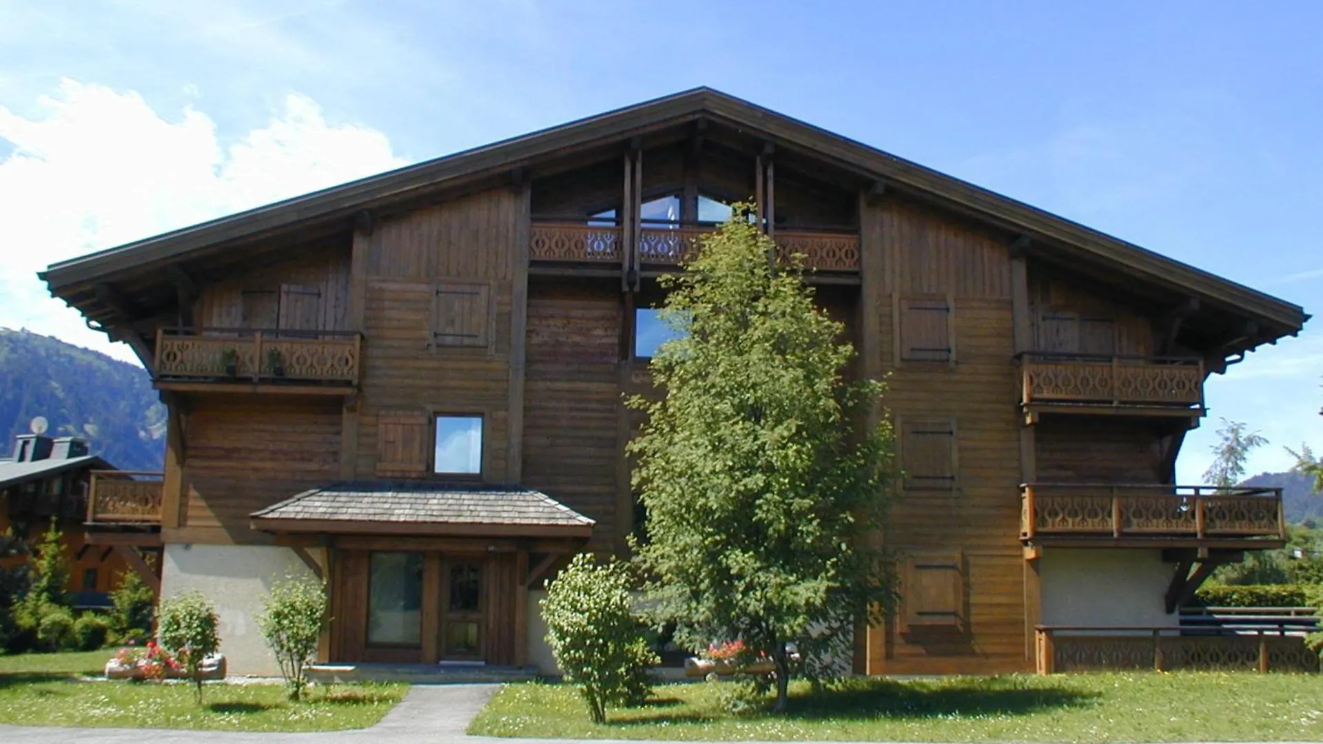 Appartement 2 Chambres Avec Balcons, Wifi Et Parking A Proximite Des Pistes - Megeve Jaillet - Fr-1-453-292 contacts